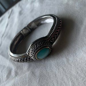 Blue gem + Silver bracelet